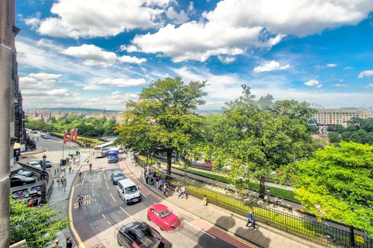 Modern Flat With Fantastic Views * EDI